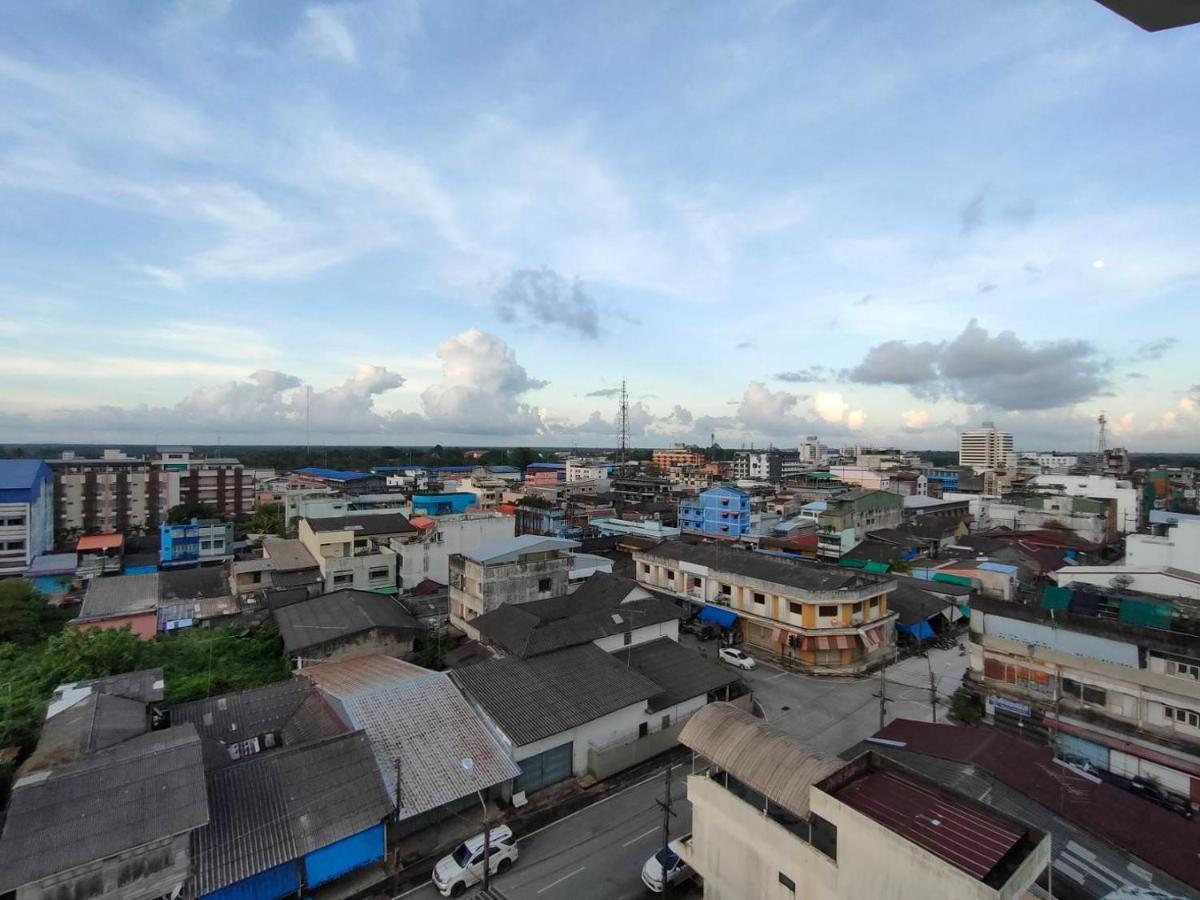 Intertower Hotel Sungai Kolok Exterior photo
